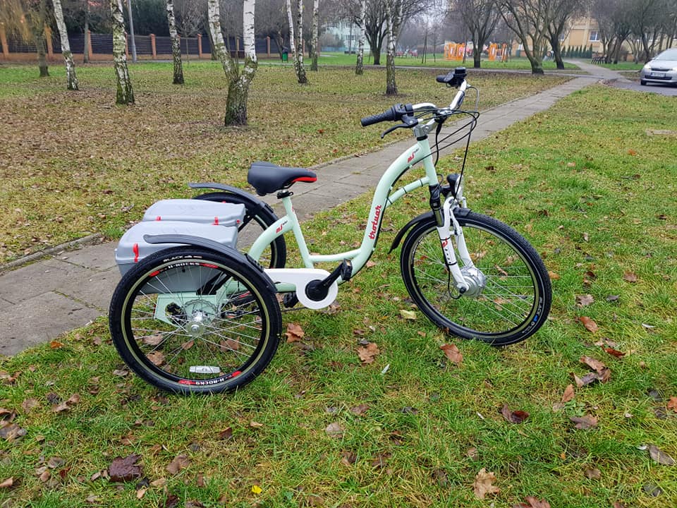 Rower-trojkolowy-jednoosobowy-z-napedem-elektrycznym-7